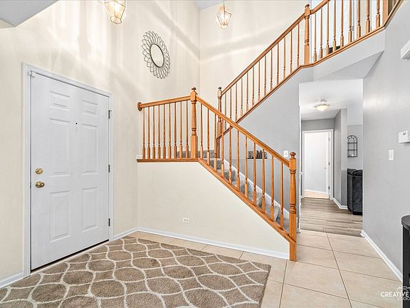 3rd image of 1683 Seaton Ln