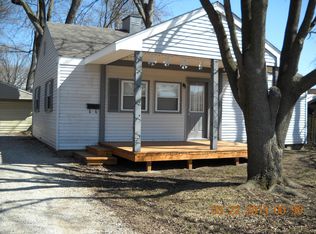610 S Mattis Ave, Champaign, IL 61821