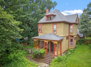 1089 Jessie St, Saint Paul, MN 55130