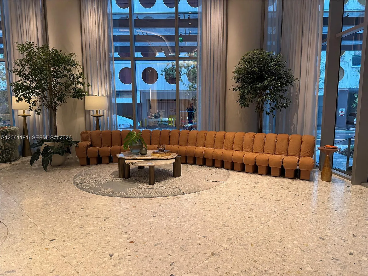 Viceroy Residences — Photo 4