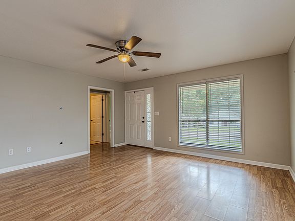 4th image of 2901 N 5th St
