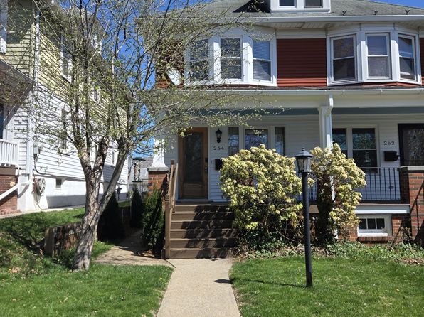 264 10th Ave