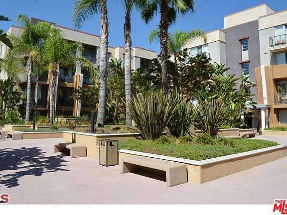 2nd image of 360 Avenue 26 #444