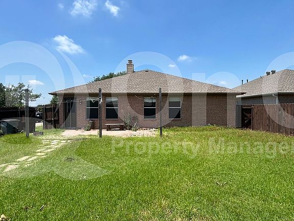 4th image of 306 Hampstead Dr