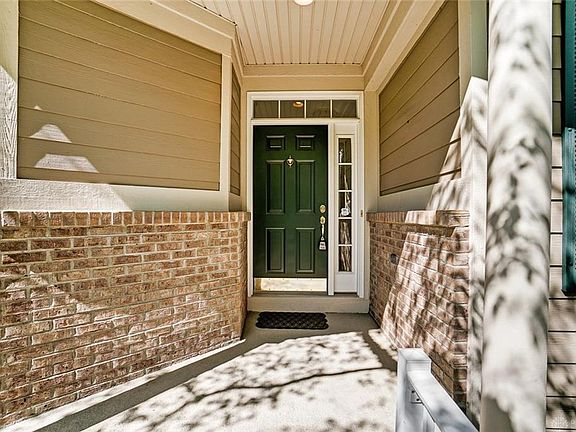 5th image of 2548 Greenside Dr