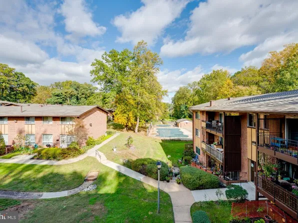 10167 Mosby Woods Dr APT 311, Fairfax, VA 22030