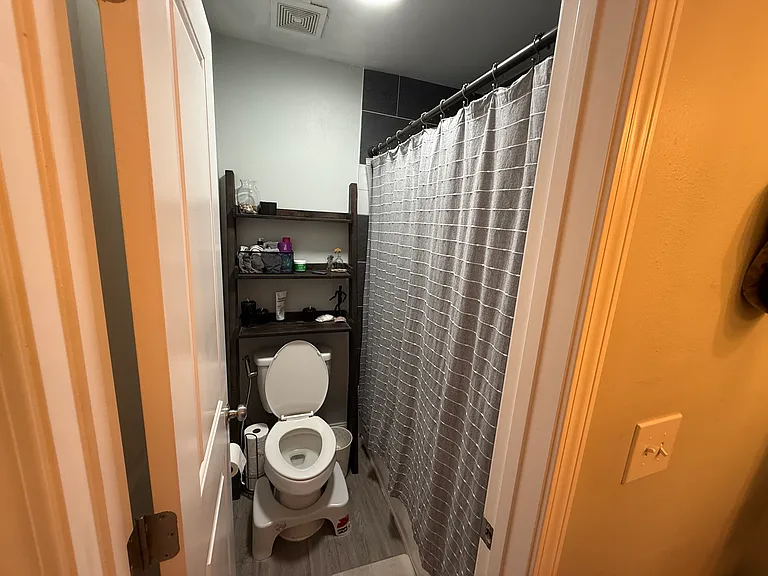 203 Alonzo Ct — Photo 12