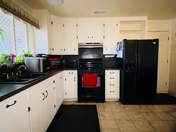 5th image of 4006 Roosevelt Dr