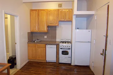 Rented by Susan Finkel, LREB