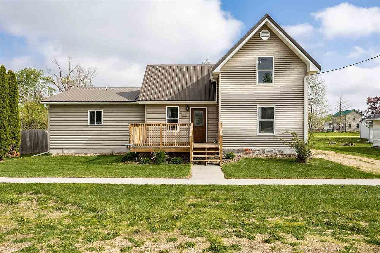 204 E Preston St, Stanwood, IA 52337 Zillow