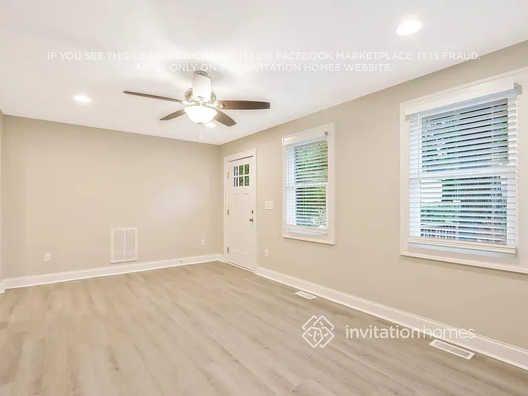 1625 Finchley Dr — Photo 6