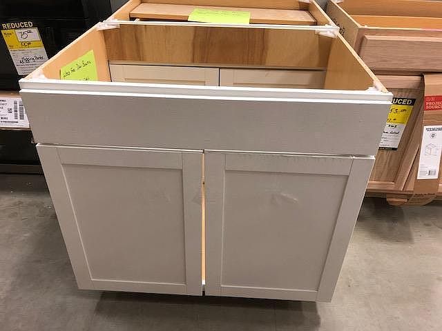 2nd image of 847 Annagladys Dr