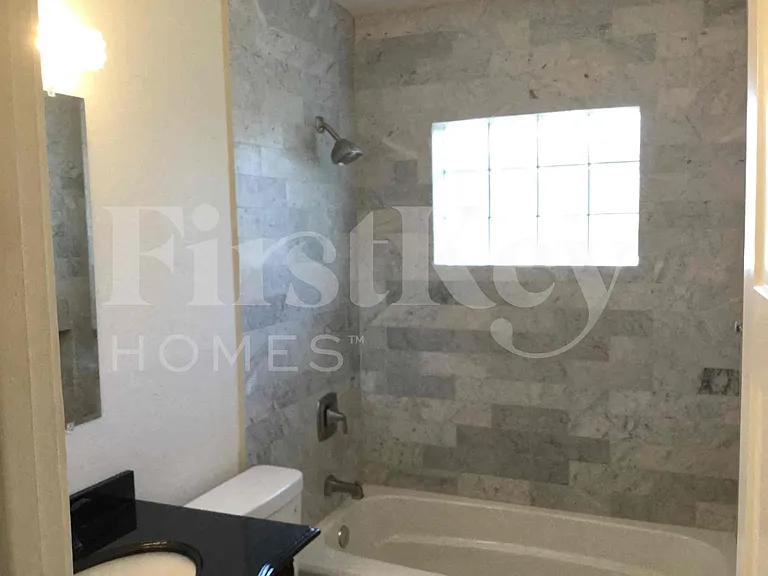 3542 E Yale St — Photo 12