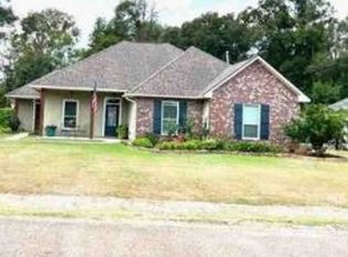 30421 Jackson St, Walker, LA 70785