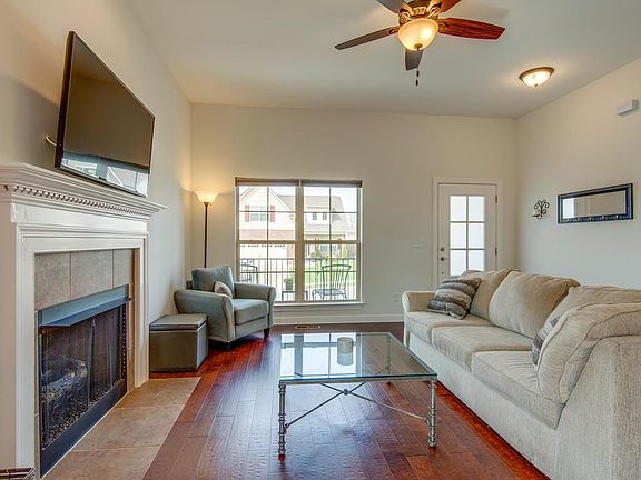 5th image of 4151 Alva Ln