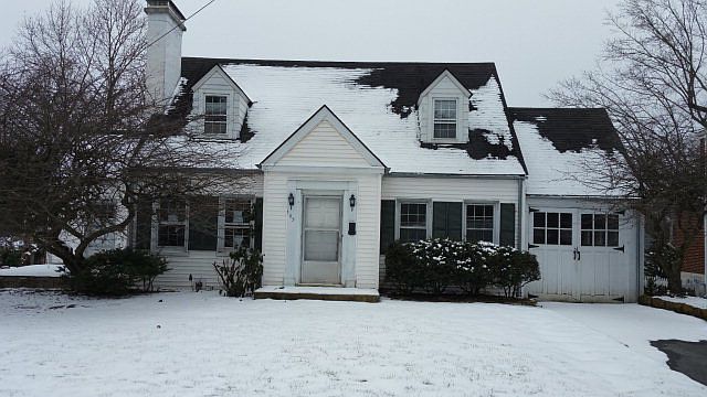 1st image of 105 Greenbrier Ave