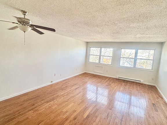4th image of 457-461 Whalley Ave #304