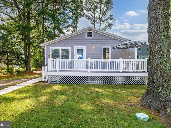 602 2nd St, Bethany Beach, DE 19930