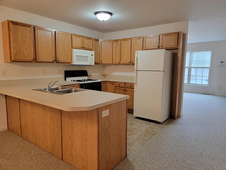 257 Ammon Ave — Photo 7