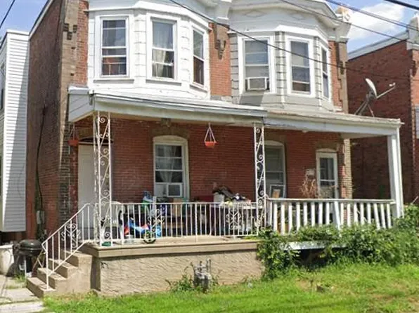 121 Pine St, Collingdale, PA 19023
