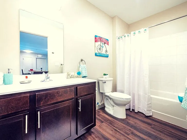 Residences at Avondale Town Center — Photo 11