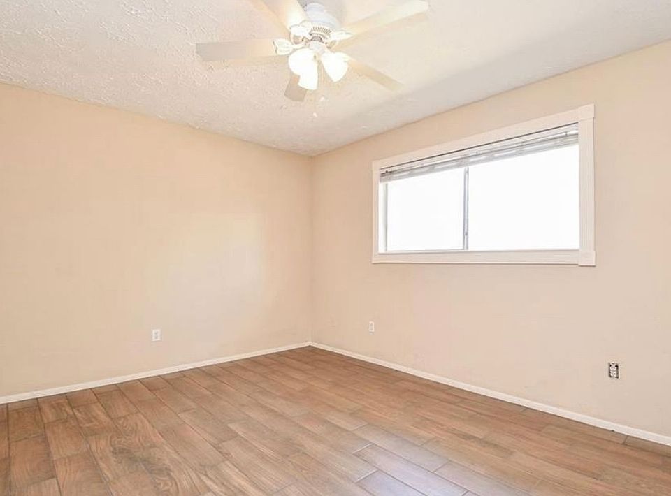 1st image of 14222 Cellini Dr
