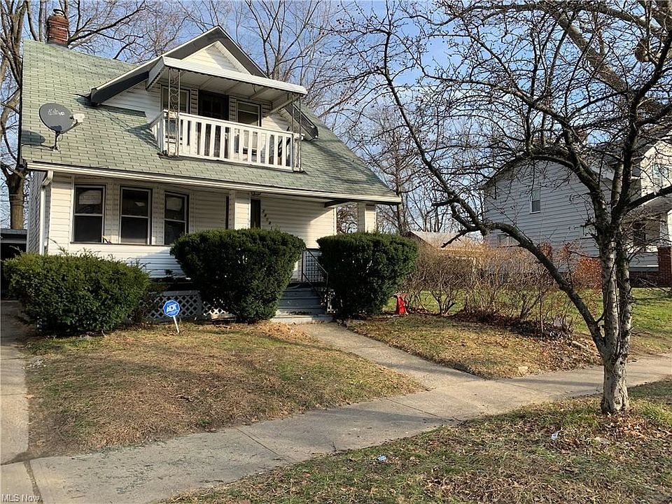 2nd image of 14521 Coit Rd