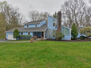 3 Old Rock Ct, Norwalk, CT 06850
