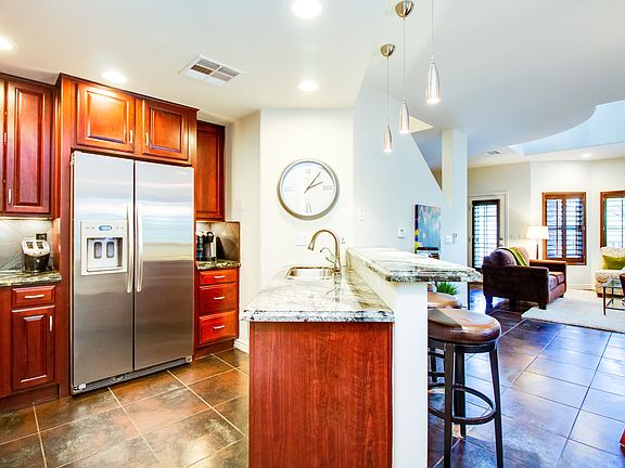 5th image of 5350 E Deer Valley Dr Unit 1230