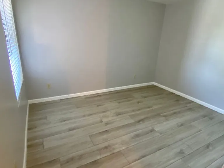 1402 E Guadalupe Rd #225 — Photo 13