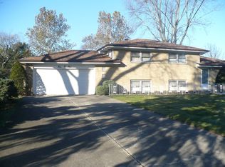 401 Cedar Ln, Shorewood, IL 60404