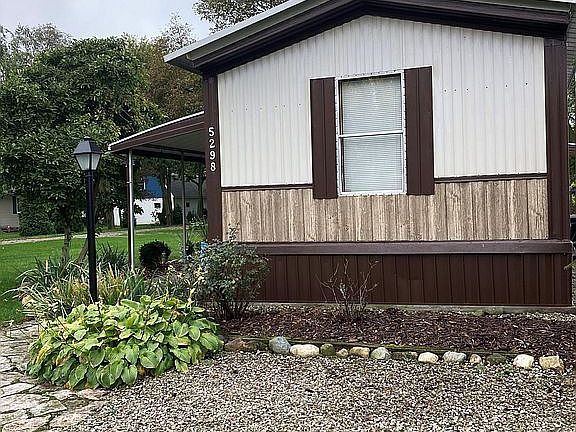 4th image of 5298 E Lawrence Dr