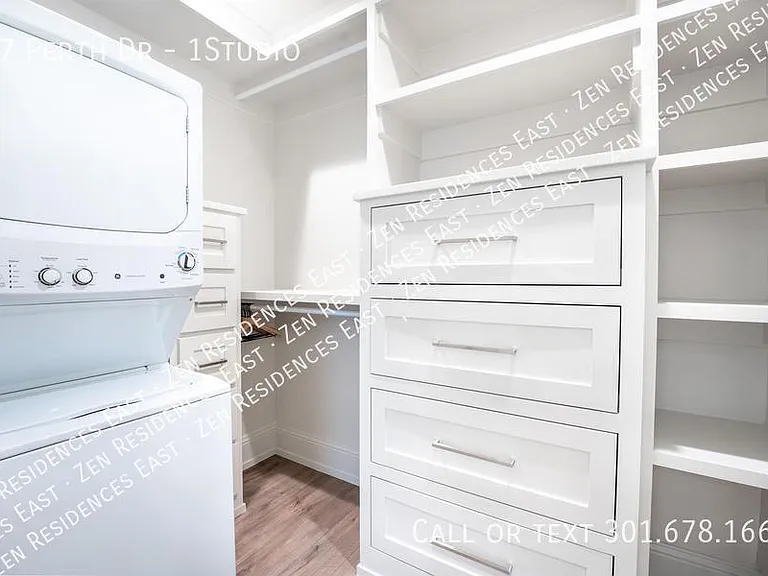 97 Perth Dr #1 — Photo 13