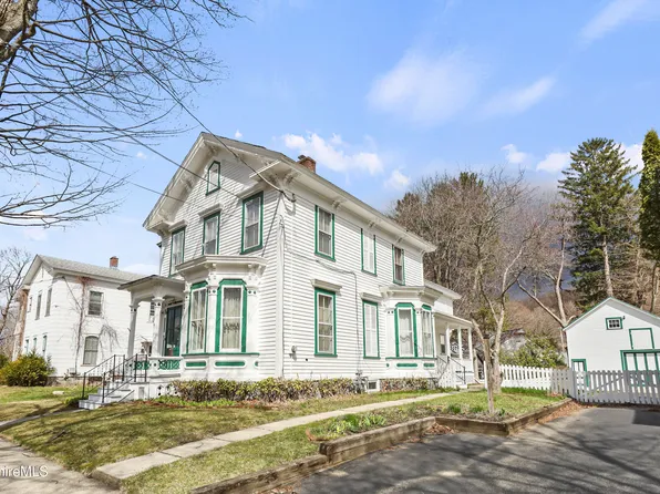 6 Crandall St, Adams, MA 01220