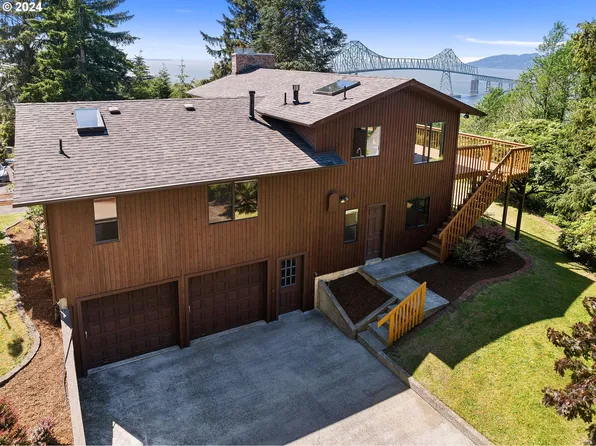 130 Exchange St, Astoria, OR 97103
