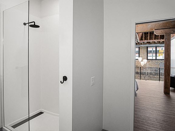 3rd image of 117 Broadway N #210