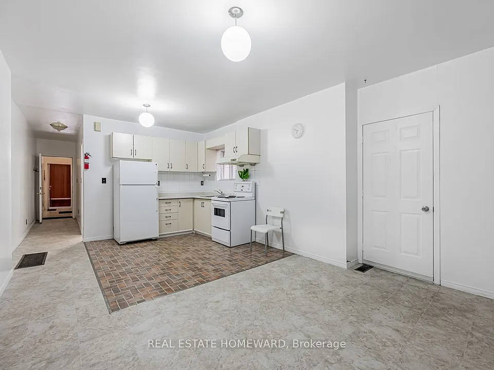 2438 Danforth Ave