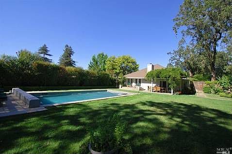 1st image of 15561 Arnold Dr