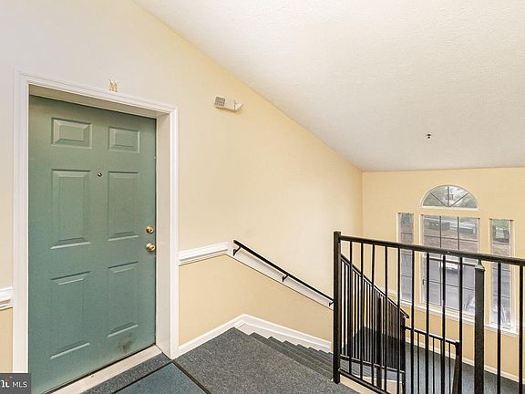 4th image of 1401 Sage Ln APT M