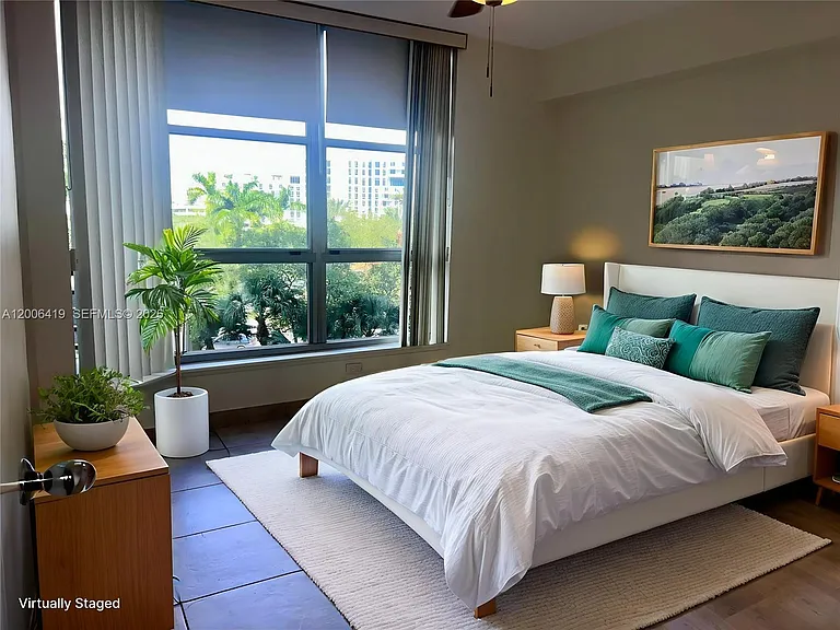 3600 Mystic Pointe Dr #511 — Photo 7