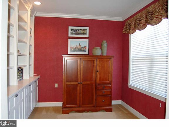 5th image of 316 Randall Ln