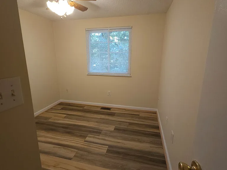 10960 Greenaire Pl — Photo 9