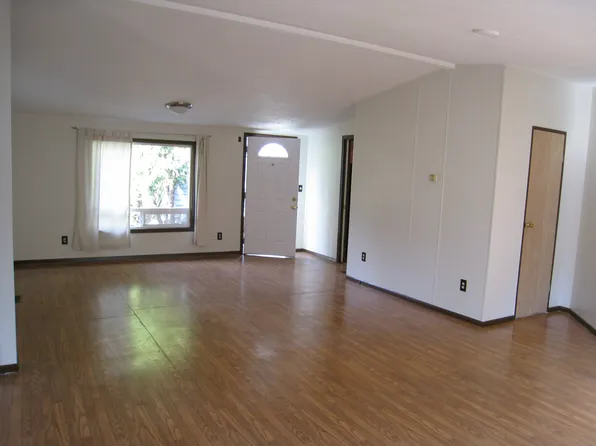 704 SE 26th Ave #704, Portland, OR 97214