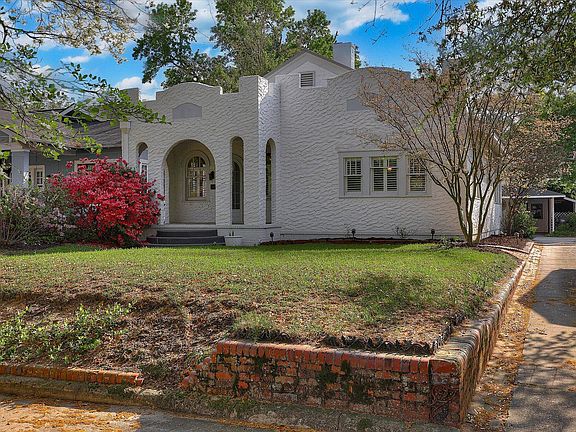 3rd image of 1440 Johns Road