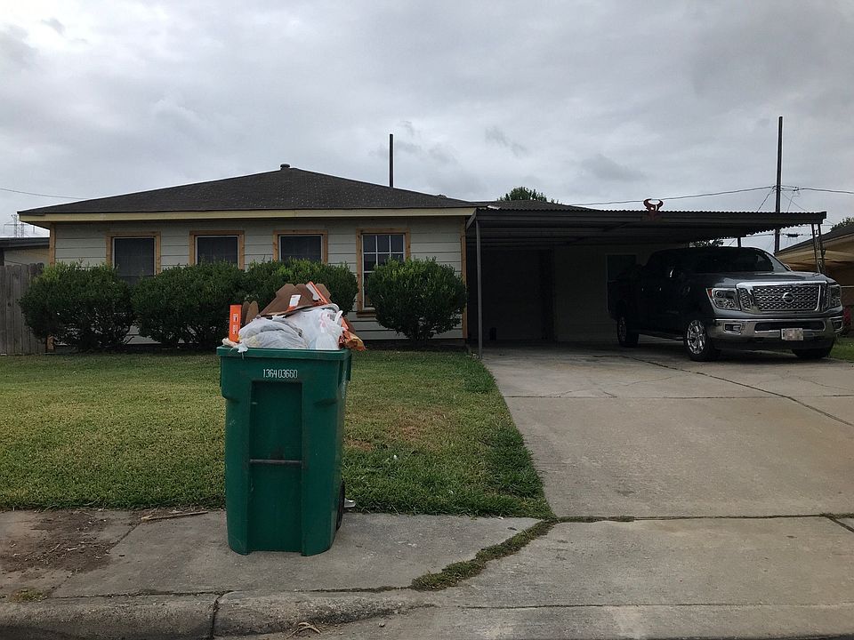 1st image of 2310 Huntington Dr