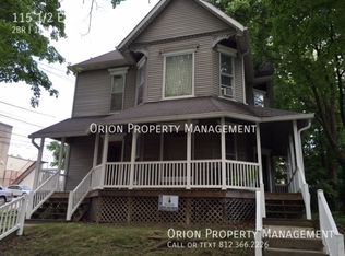115 1/2 E 8th St, Bloomington, IN 47408