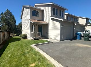 hol211, Bend, OR 97701