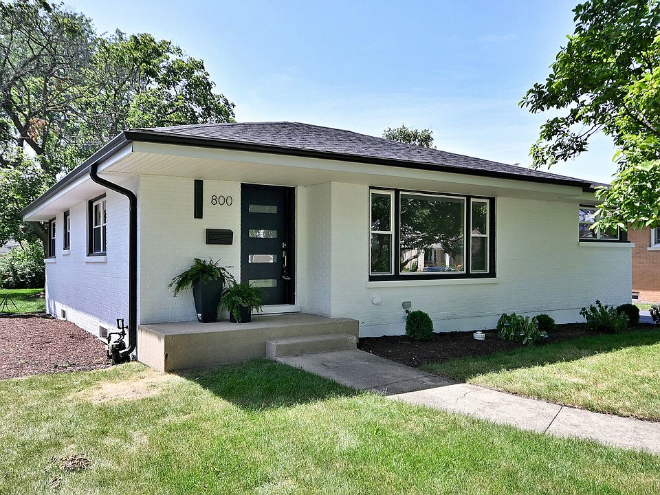 1st image of 800 S Swain Ave