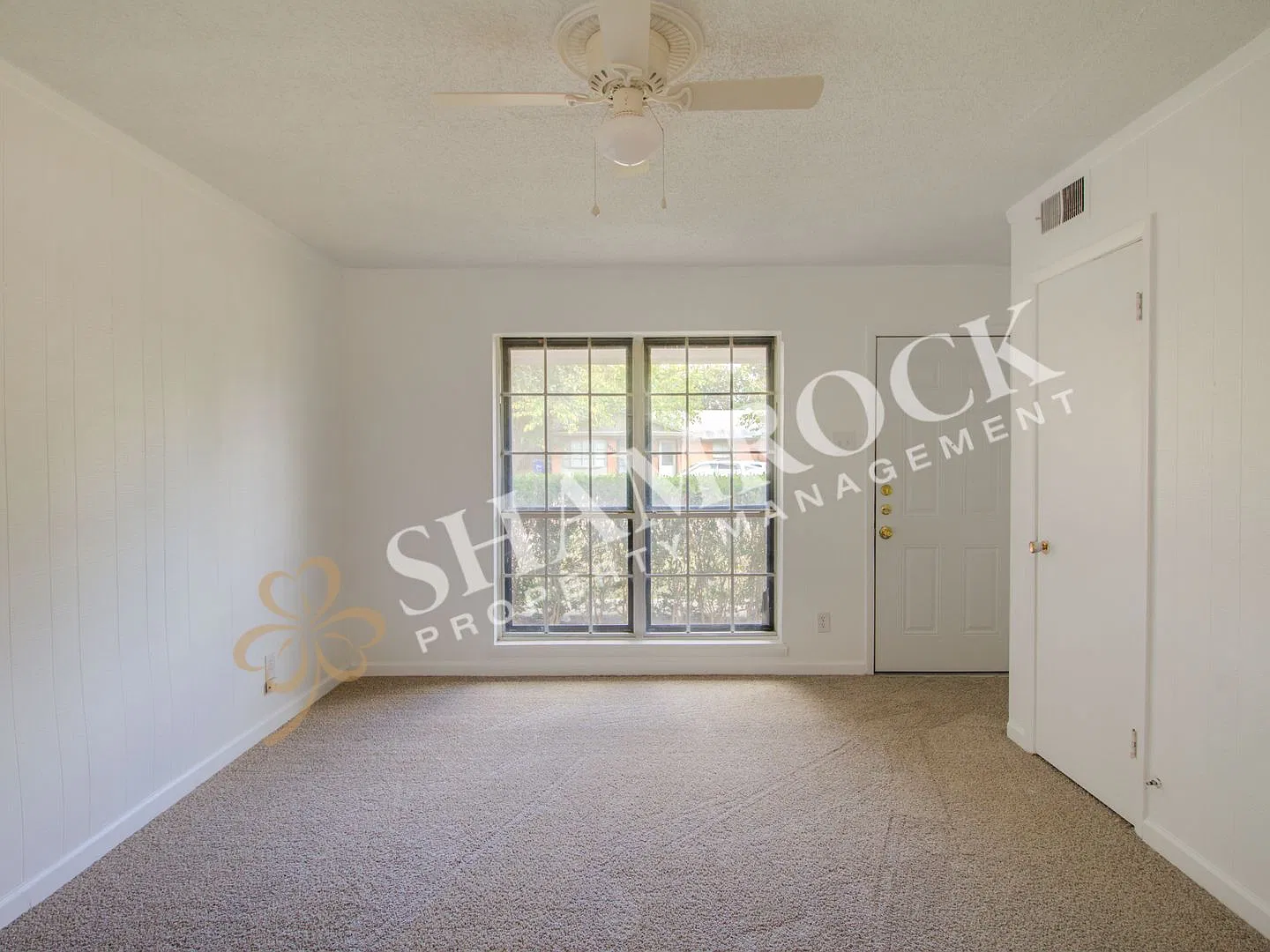 Central Waco — Photo 4