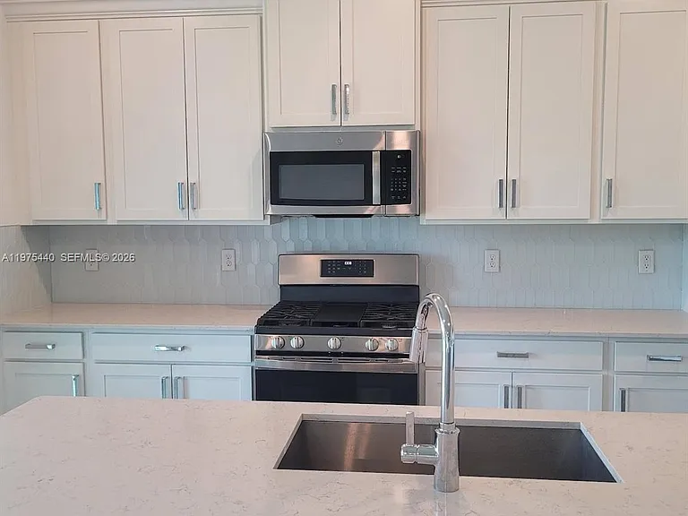 1200 Sterling Pine Pl — Photo 24